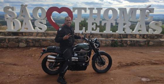 TRIUMPH STREET SCRAMBLER 